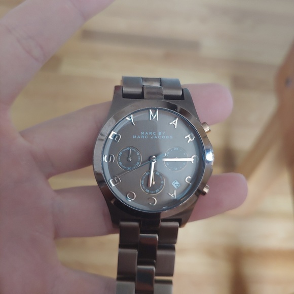 Marc Jacob's Watch - Picture 1 of 3